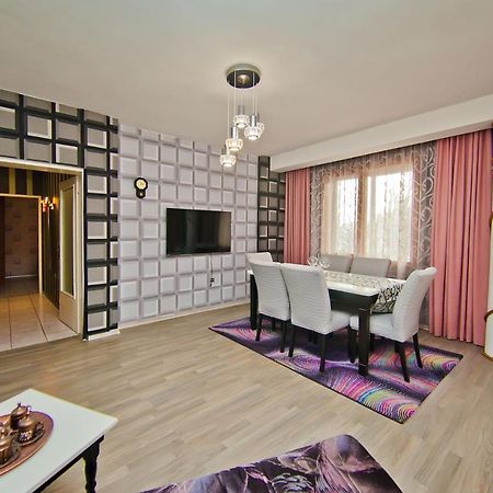 Perla 2-Bdrm In The Heart Of The City Varna Exteriör bild
