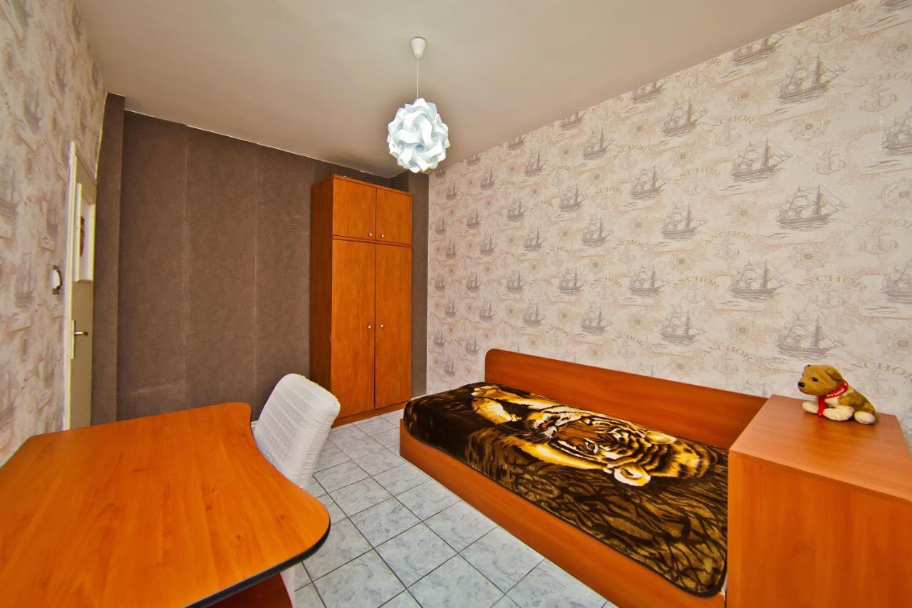 Perla 2-Bdrm In The Heart Of The City Varna Exteriör bild