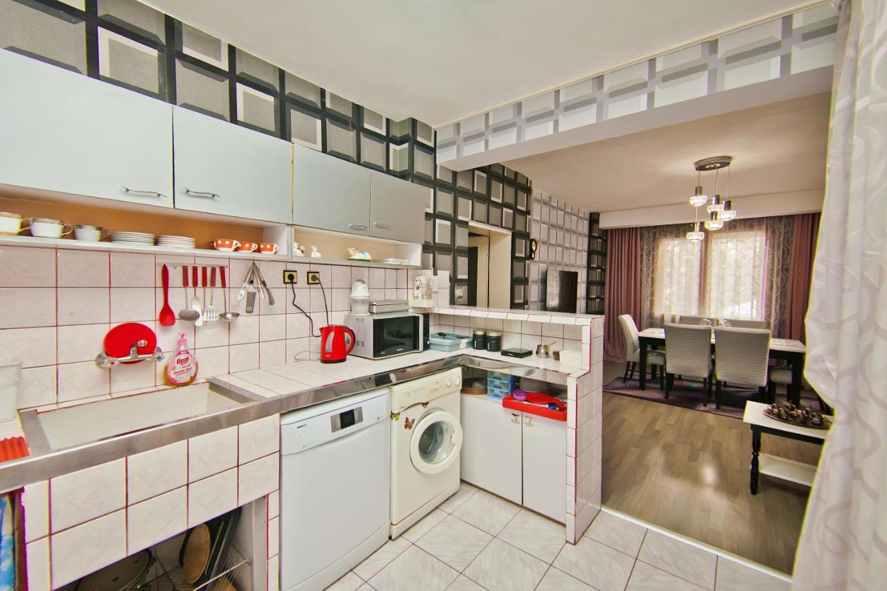 Perla 2-Bdrm In The Heart Of The City Varna Exteriör bild