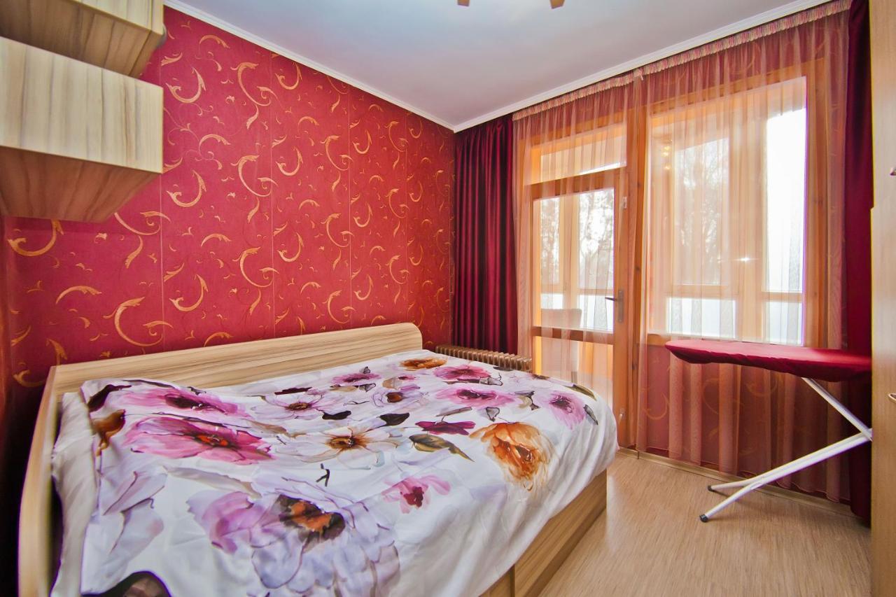 Perla 2-Bdrm In The Heart Of The City Varna Exteriör bild